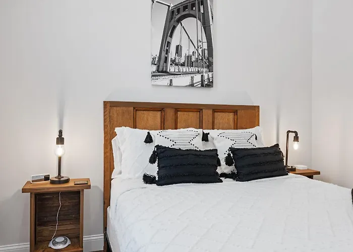 Ferienhaus Luxurious Design | Easy Access To Downtown | Sleeps 4 Pittsburgh
